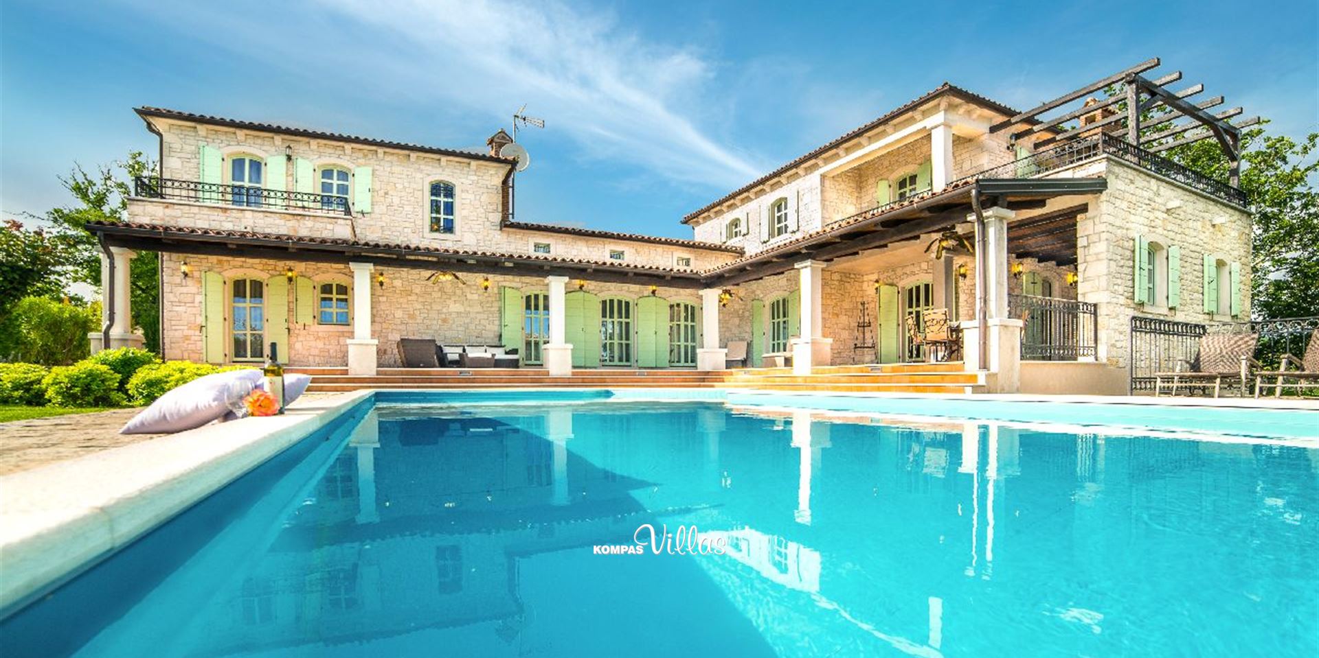 Villa Romana: una hermosa casa de campo en Lloret de mar - Club Villamar